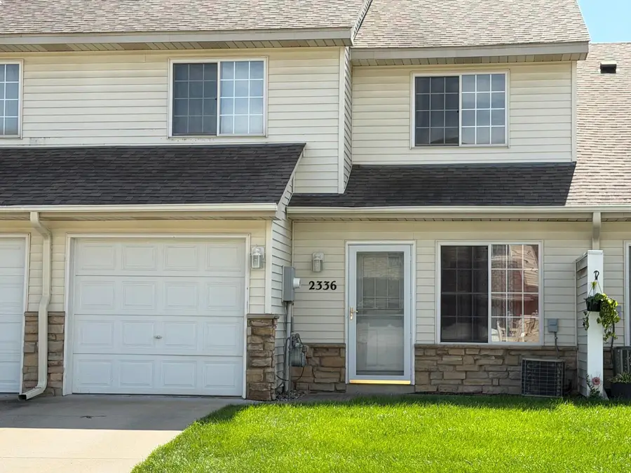 2336 Affirmed Drive, Shakopee, MN 55379 - #2