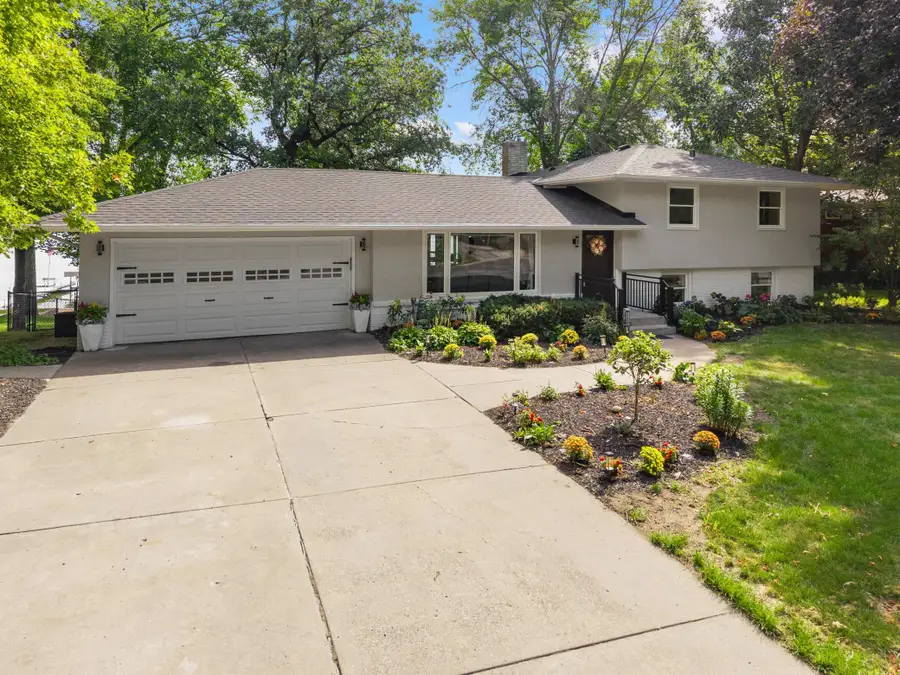 11325 Interlachen Road, Chisago City, MN 55013 - #2