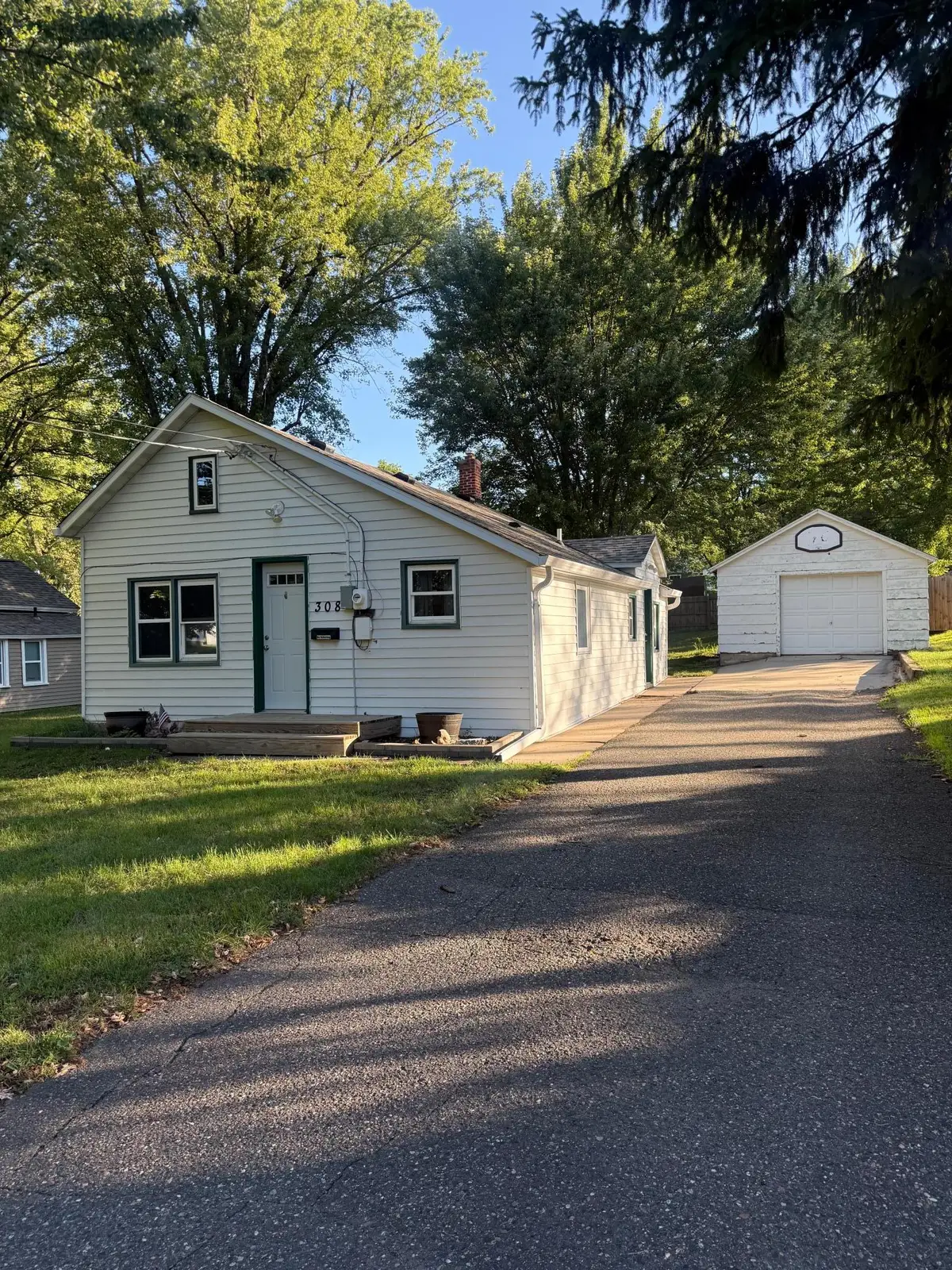 308 7th Avenue N, Sauk Rapids, MN 56379 - #1