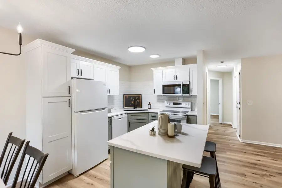 4205 Shirlee Lane N, Shoreview, MN 55126 - #3