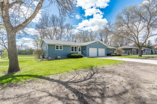 502 Vine Avenue W, Montgomery, MN 56069