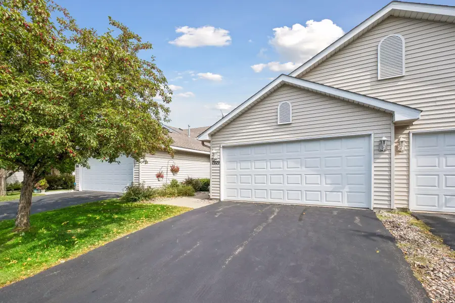 7929 Barrymore Lane, Woodbury, MN 55125 - #2