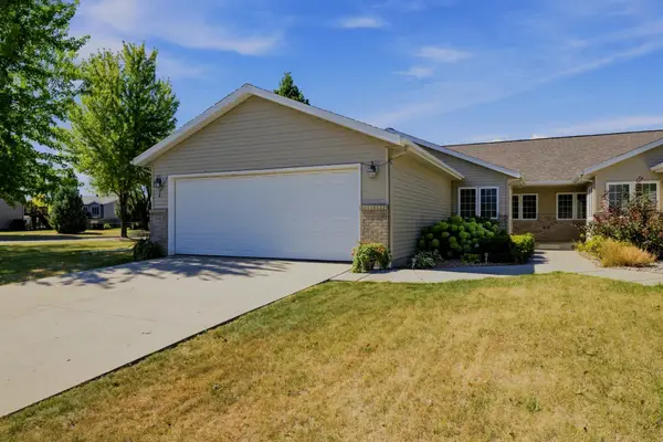 3595 Harrison Street S, Fargo, ND 58104