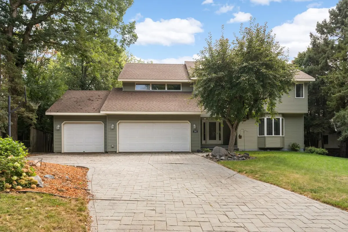 2152 15th Avenue E, North Saint Paul, MN 55109 - #1