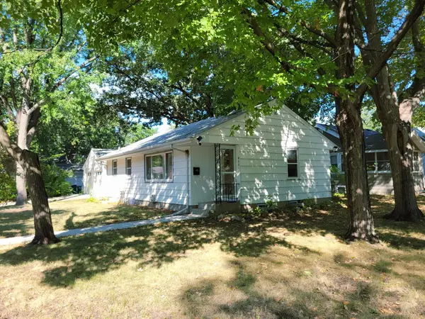 4601 Oliver Ave N, Minneapolis, MN 55412