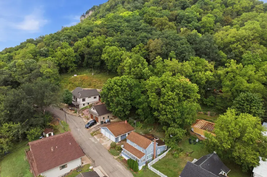142 Washington Street, Fountain City, WI 54629 - #3
