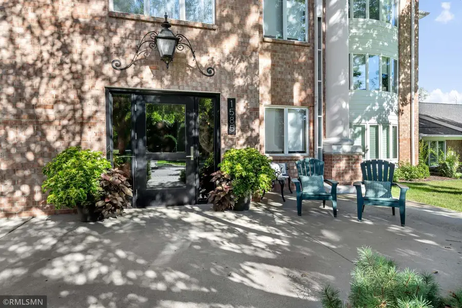 1585 Dodd Road #302, Mendota Heights, MN 55118 - #3