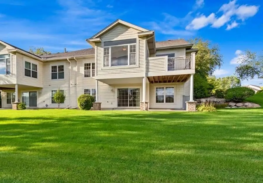 583 Holly Lane N, Oakdale, MN 55128 - #2