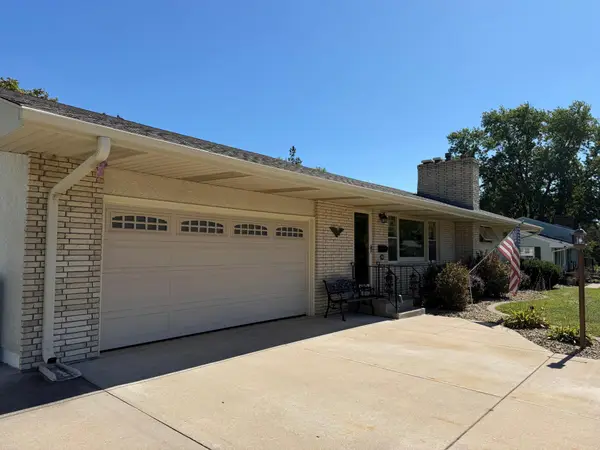 7538 Carmen Avenue, Inver Grove Heights, MN 55076