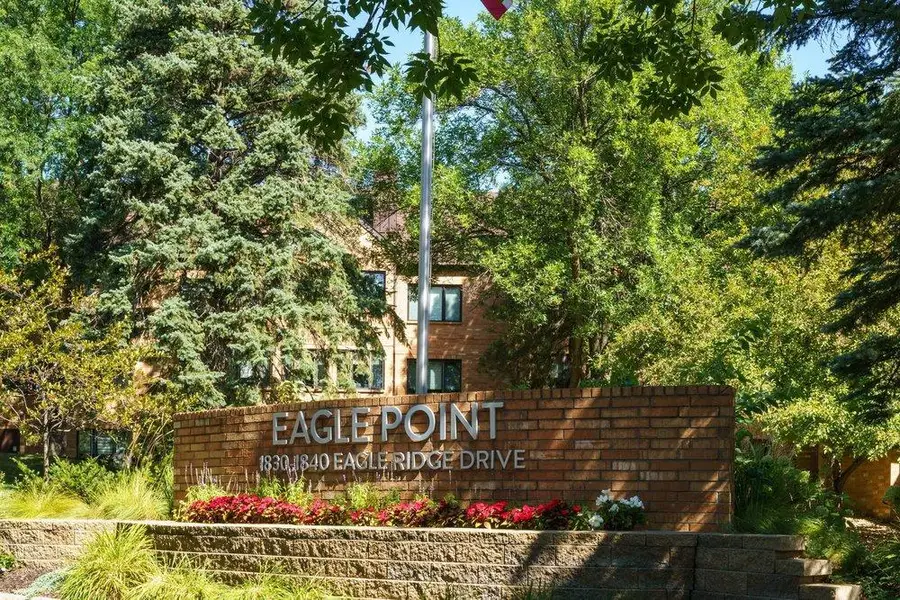 1830 Eagle Ridge Drive #1009, Mendota Heights, MN 55118 - #2
