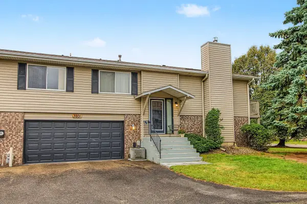 3901 Gershwin Avenue N, Oakdale, MN 55128