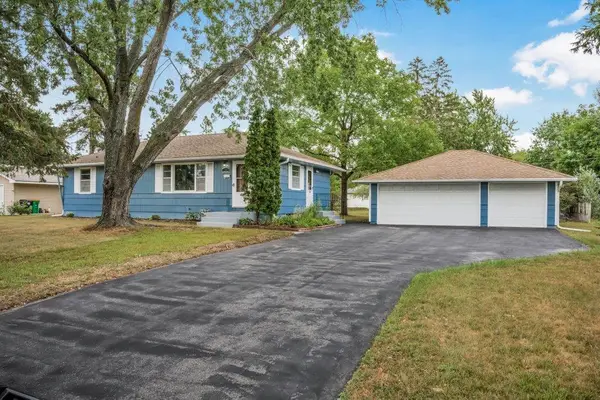 7208 Florida Avenue N, Brooklyn Park, MN 55428