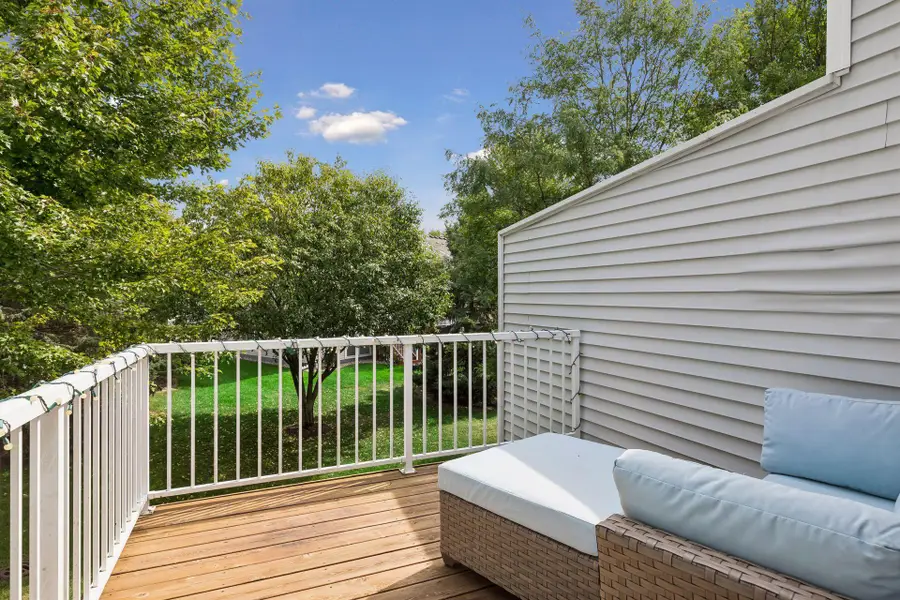 10626 Pond Curve, Woodbury, MN 55129 - #3