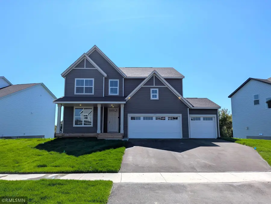 1720 Meadows Drive Ne, East Bethel, MN 55011 - #2