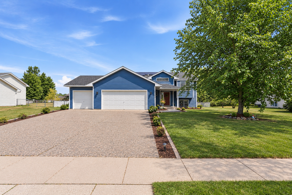 11249 Laura Circle, Becker, MN 55308