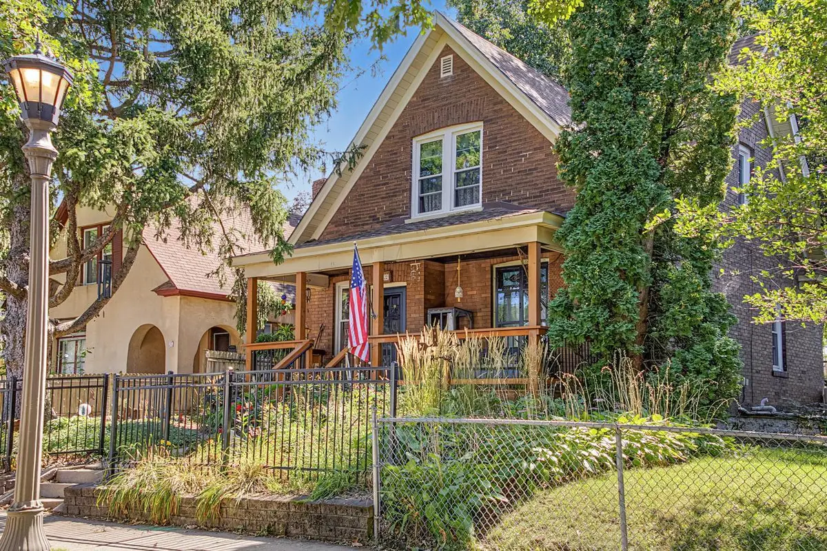 102 Cook Avenue W, Saint Paul, MN 55117 - #1