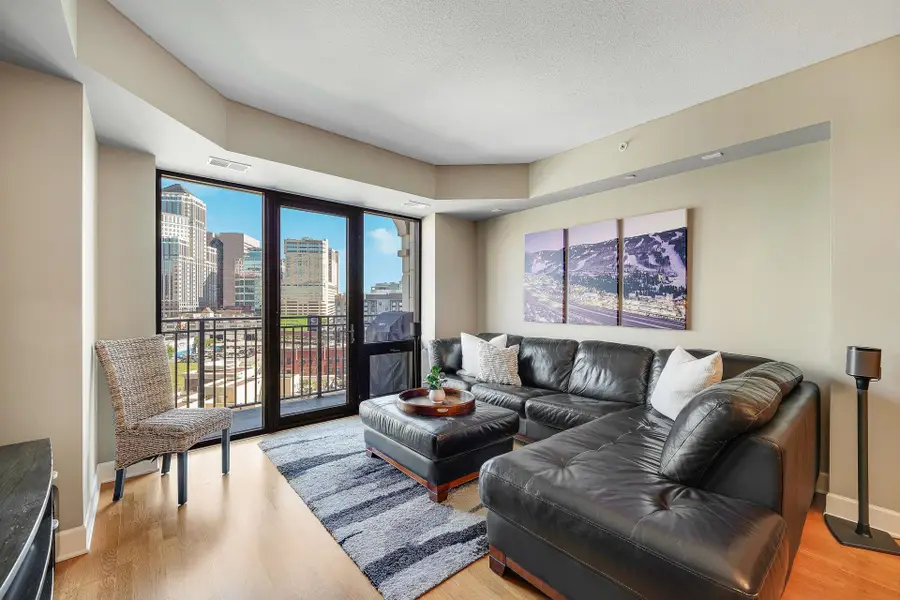 500 E Grant Street #709, Minneapolis, MN 55404 - #2