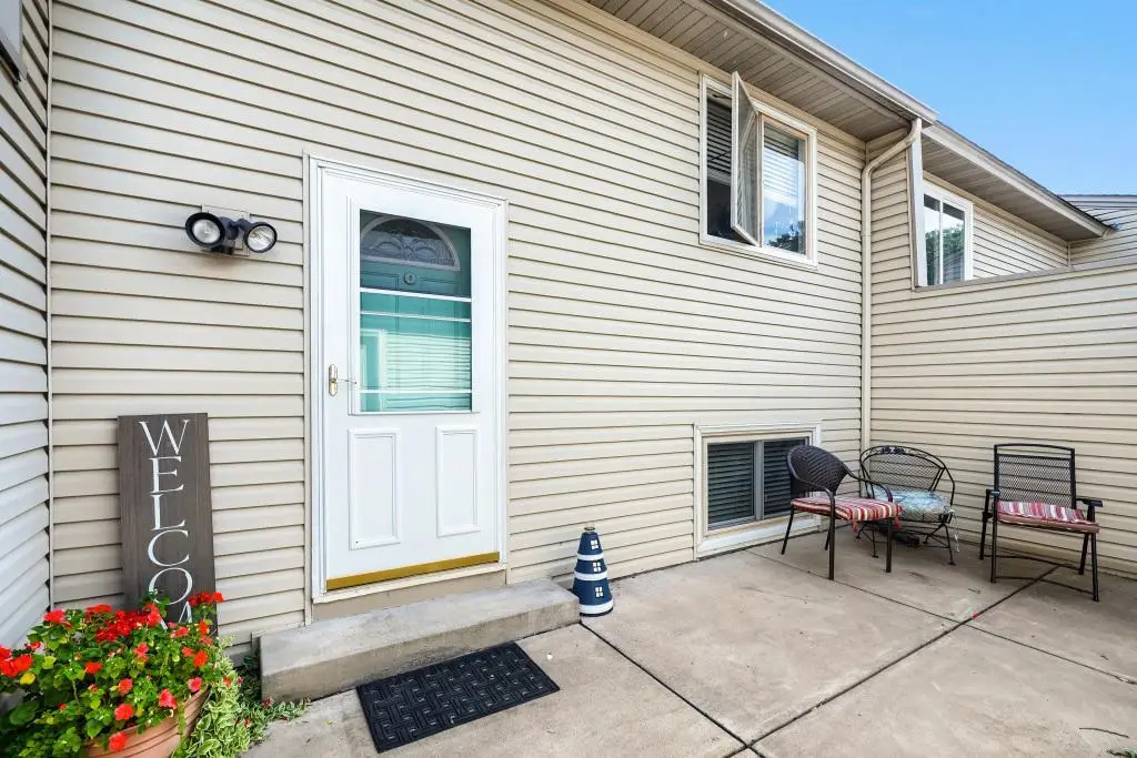 12164 Drake Street Nw, Coon Rapids, MN 55448 - #1