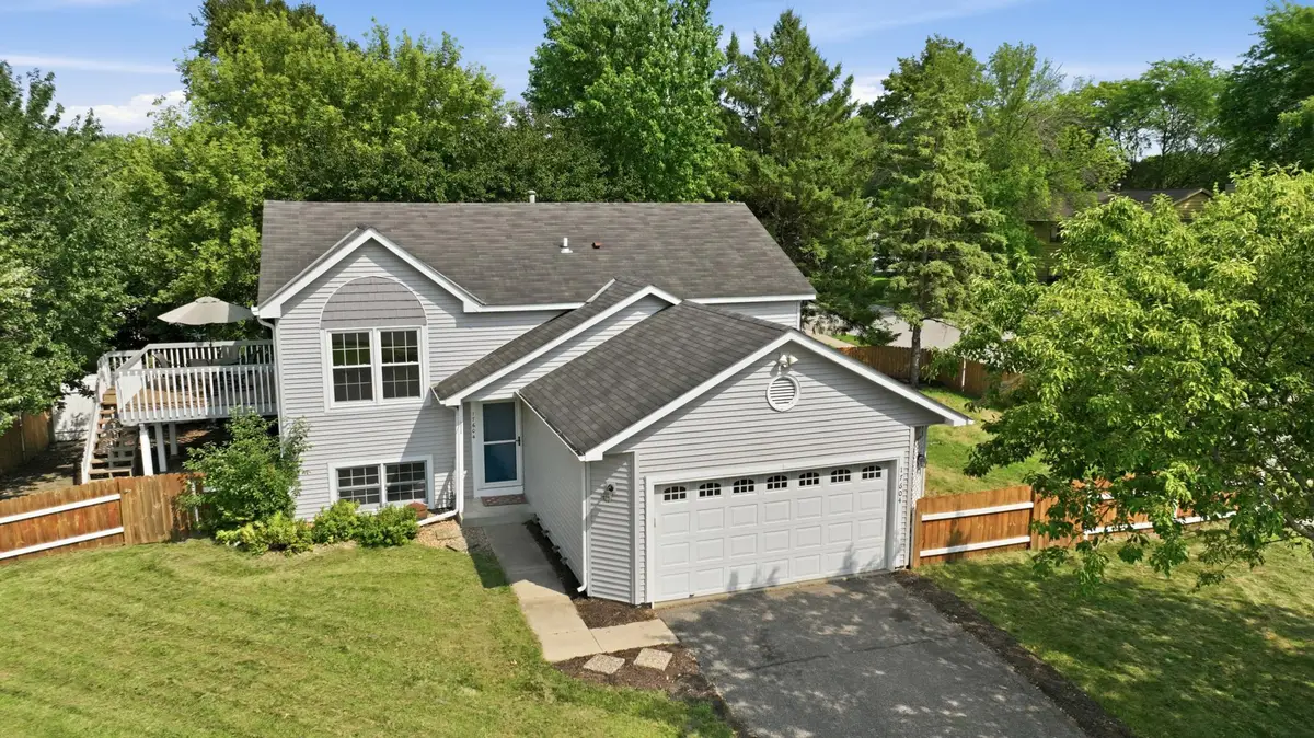 17604 Lorence Way, Eden Prairie, MN 55346 - #1