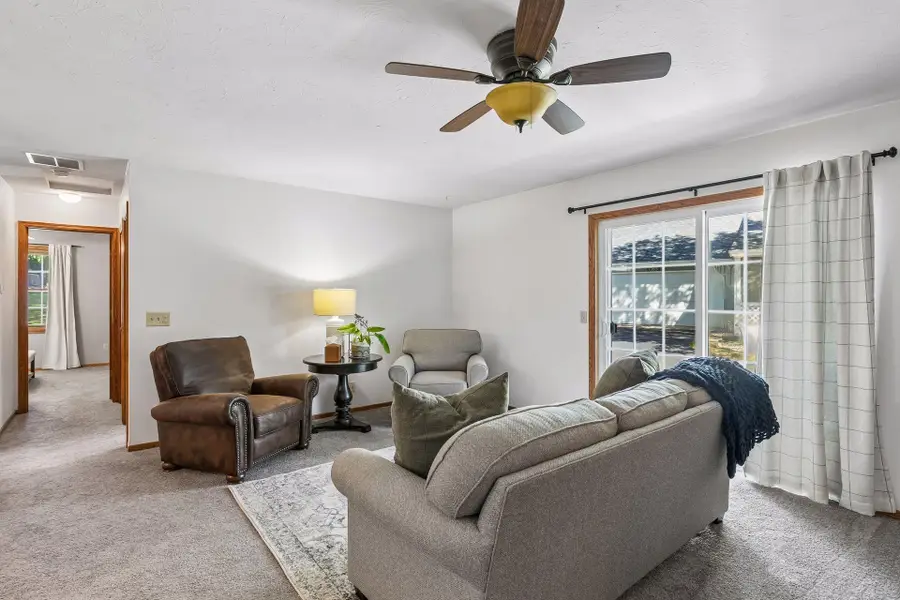 7775 Glenda Court, Apple Valley, MN 55124 - #3