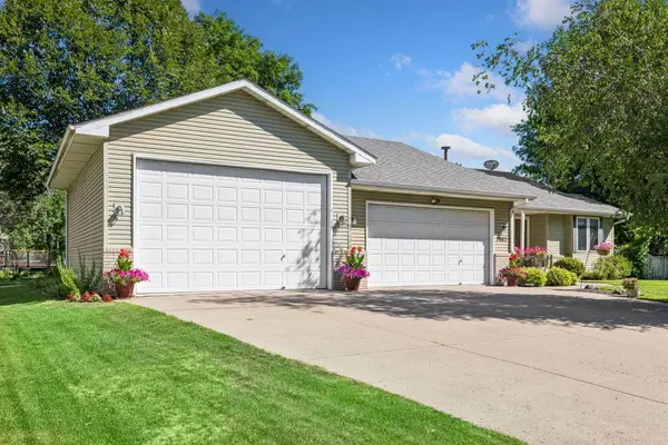 3883 122nd Avenue Nw, Coon Rapids, MN 55433