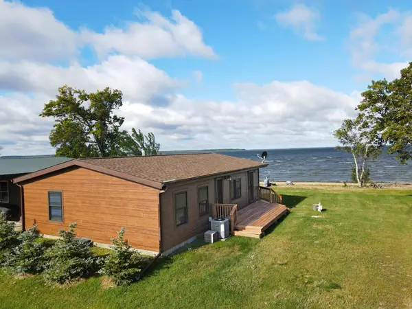 40089 Sunset Trail, Deer River, MN 56636