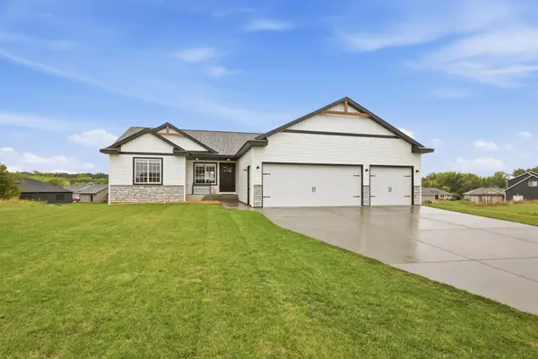 1316 Jasmine Lane Ne, Saint Joseph, MN 56374