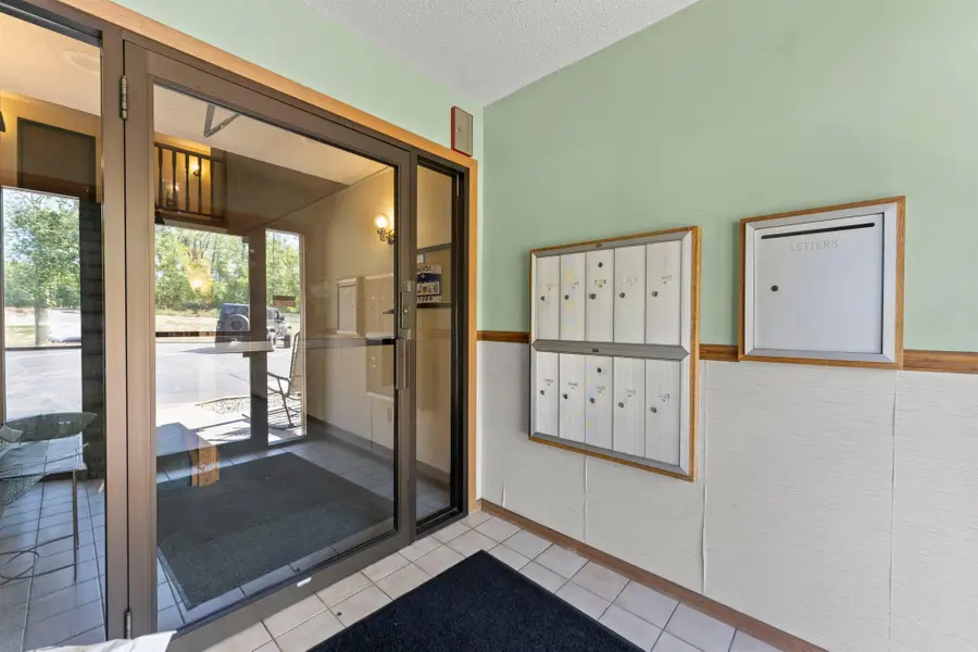 4870 Babcock Trail #312, Inver Grove Heights, MN 55077 - #3