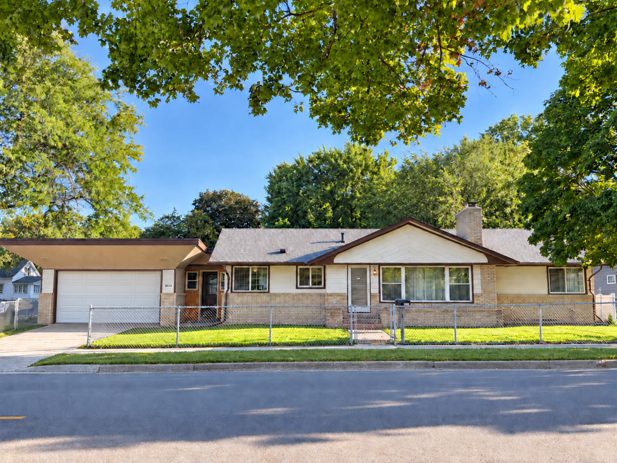 1894 Minnehaha Avenue E, Saint Paul, MN 55119 - #1