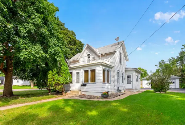 250 W Holly Street, Owatonna, MN 55060