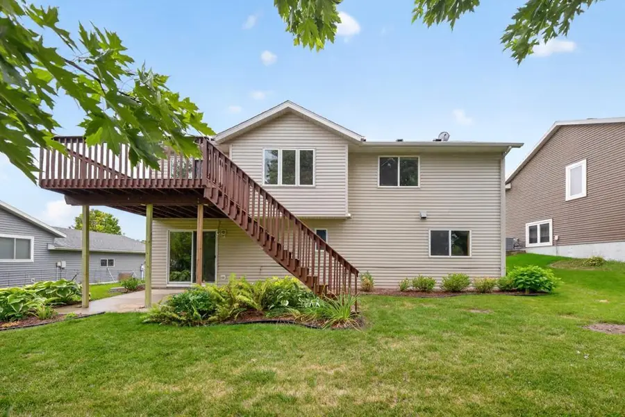 4523 5th Street Nw, Rochester, MN 55901 - #3