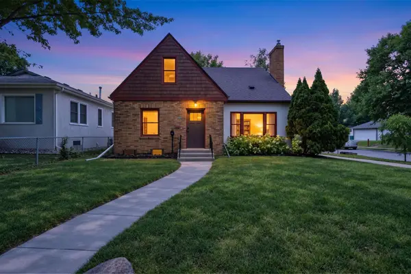2748 NE Ulysses Street Ne, Minneapolis, MN 55418