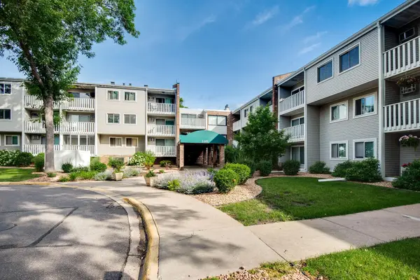 1601 N Innsbruck Drive #278NE, Fridley, MN 55432