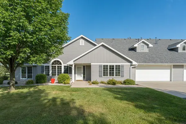 749 Grayhawk Circle, Mankato, MN 56001