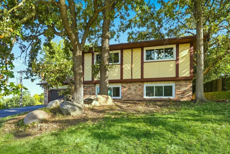 8481 134th Street Court, Apple Valley, MN 55124 - #2