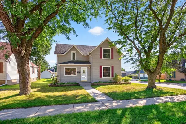 314 2nd Street Sw, Stewartville, MN 55976