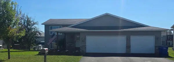 1230 Kimball Avenue, Osceola, WI 54020