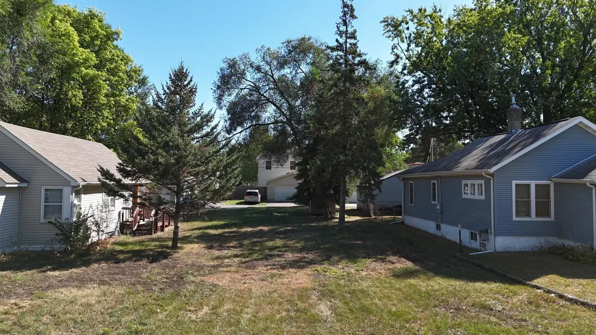 5418 Girard Avenue N, Brooklyn Center, MN 55430 - #1