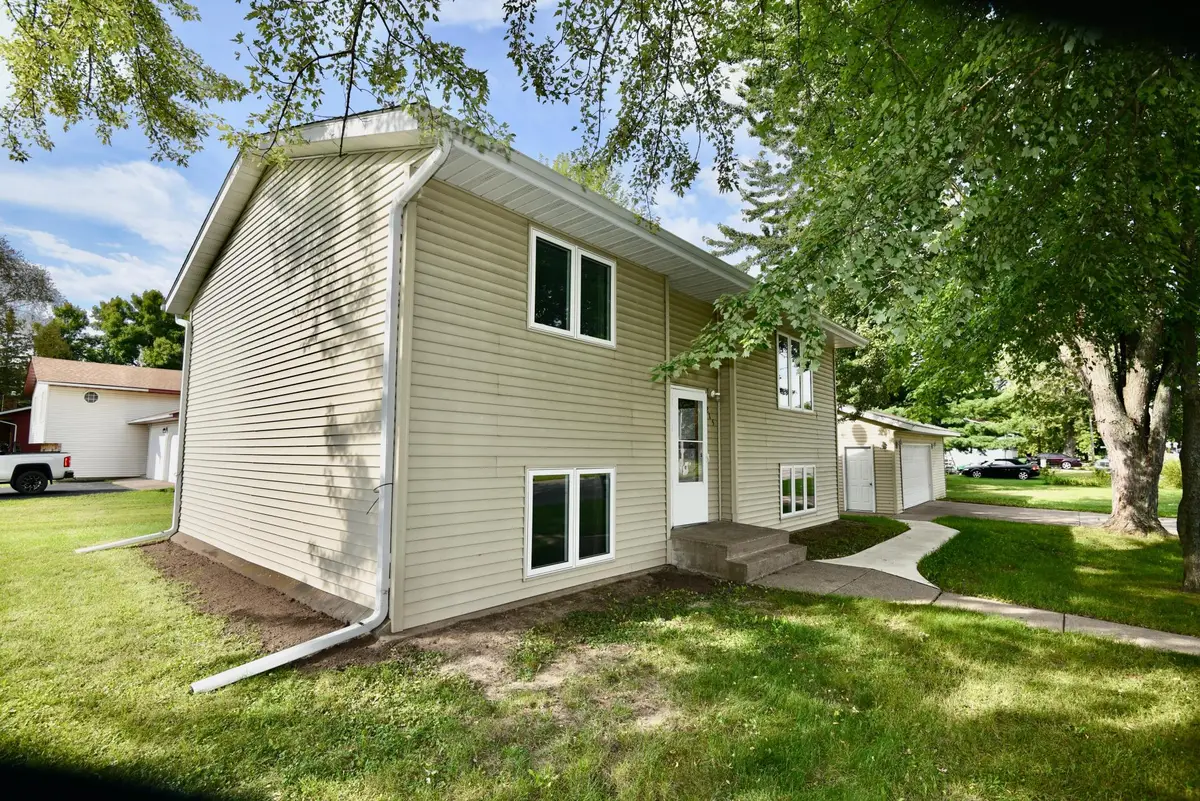 215 7th Street Ne, Milaca, MN 56353 - #1