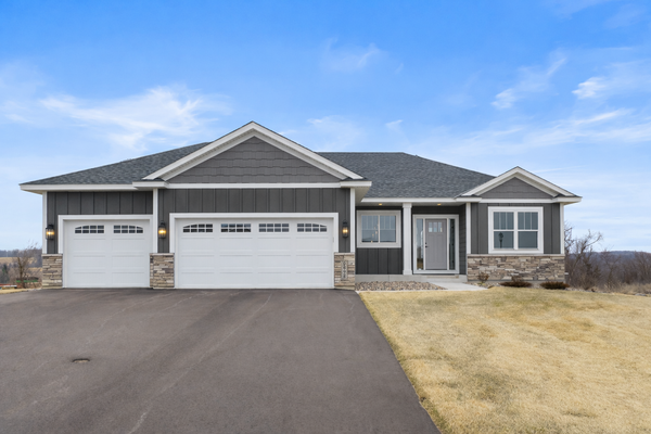 6839 Timberview Court, Cannon Falls, MN 55009