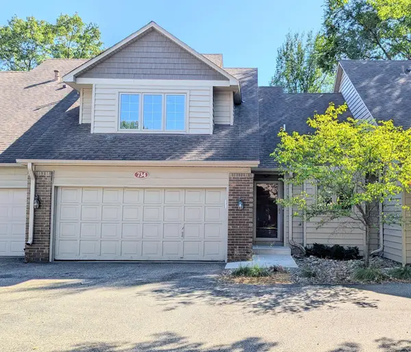 734 Sullivan Way Ne, Columbia Heights, MN 55421