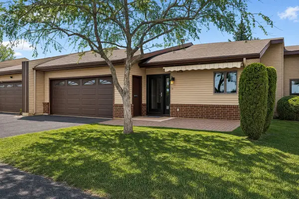 400 Oakland Place Ne #9, Austin, MN 55912
