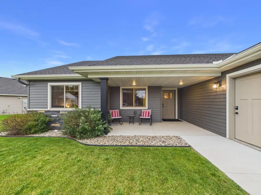 214 Woolgrass Way, Avon, MN 56310 - #2