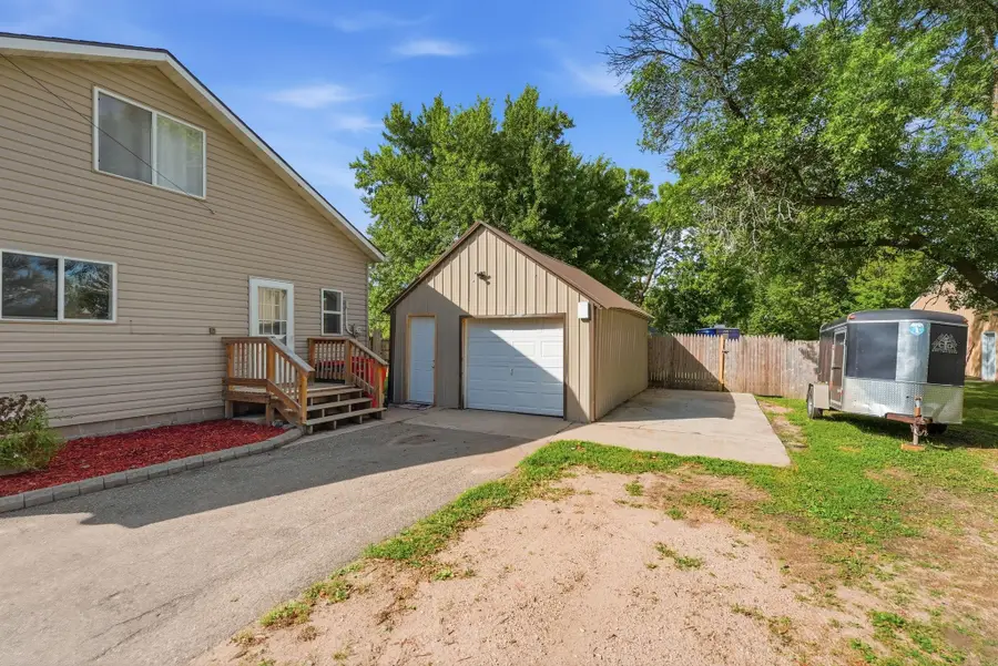 150 W Church Avenue, Nelson, MN 56355 - #3