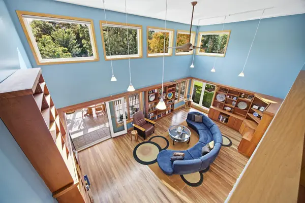 78 Bridgewater Drive, Vadnais Heights, MN 55127