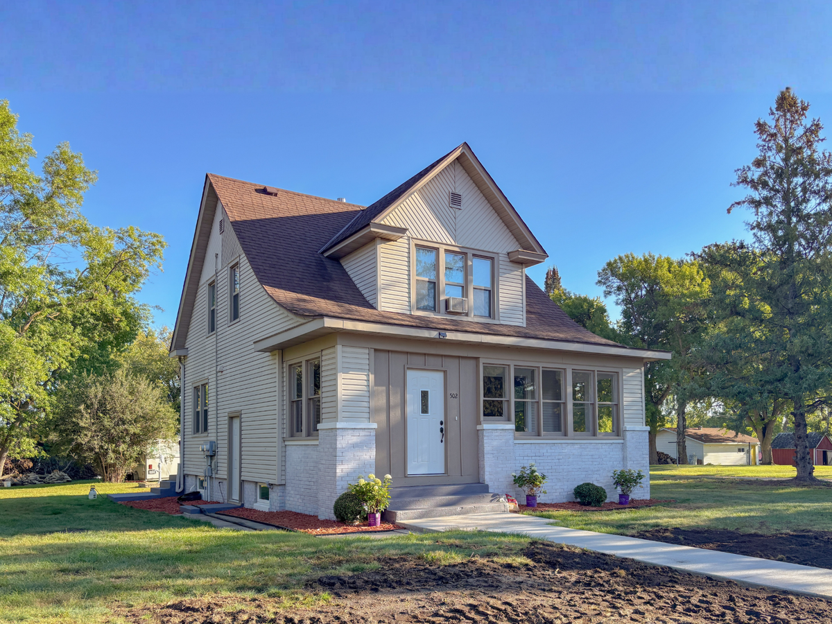 502 W Broadway Avenue, Elizabeth, MN 56533 - #1