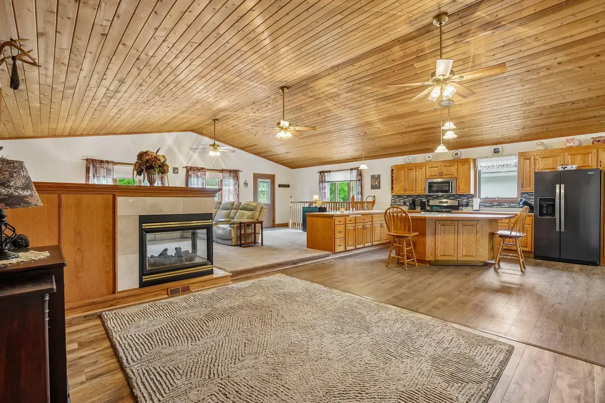 2908 Roosevelt Street Ne, Saint Anthony, MN 55418 - #1