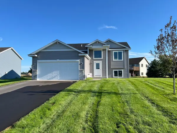 855 3rd Avenue Sw, Rice, MN 56367