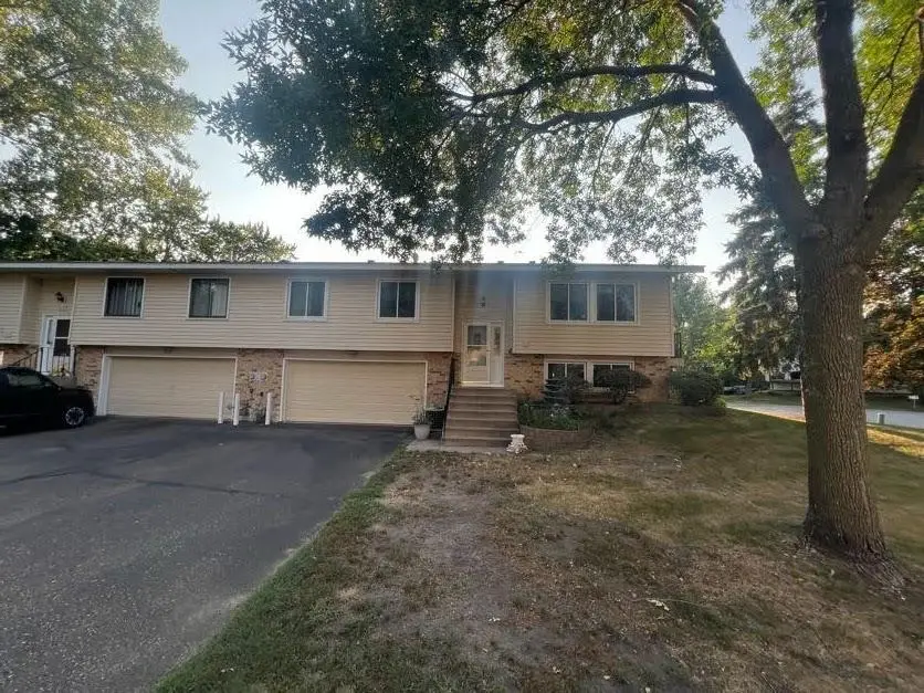 403 98th Avenue Ne, Blaine, MN 55434 - #1