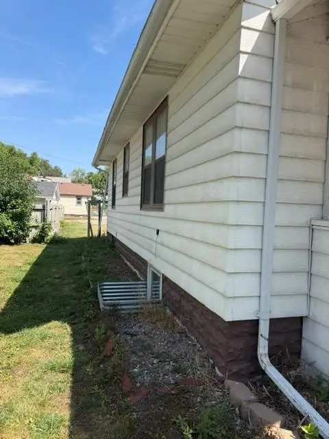 1019 9th Avenue N, Fargo, ND 58102 - #2